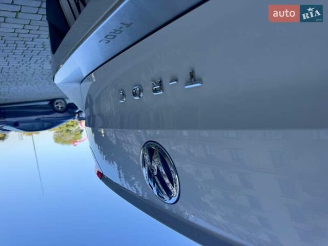 Фольксваген Ти-Рок 2019 в Одессе на Automoto.ua Белый Фольксваген Ти-Рок, объемом двигателя 1.5 л и пробегом 71 тыс. км за 19999 $, фото 42 на Automoto.ua