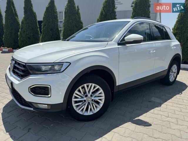 Белый Фольксваген Ти-Рок, объемом двигателя 1.5 л и пробегом 169 тыс. км за 19900 $, фото 7 на Automoto.ua