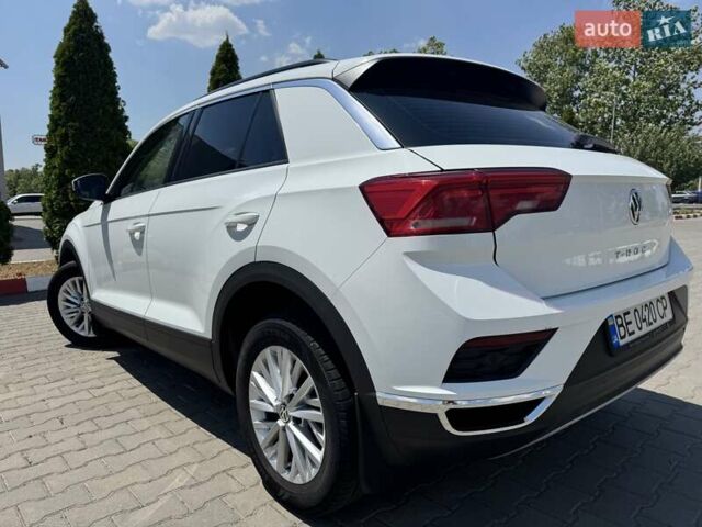 Белый Фольксваген Ти-Рок, объемом двигателя 1.5 л и пробегом 169 тыс. км за 19900 $, фото 11 на Automoto.ua