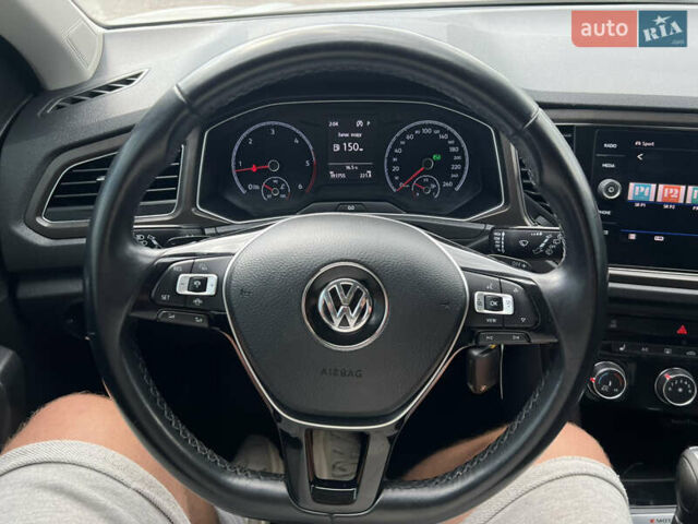 Білий Фольксваген Ті-Рок, об'ємом двигуна 1.97 л та пробігом 191 тис. км за 19713 $, фото 14 на Automoto.ua