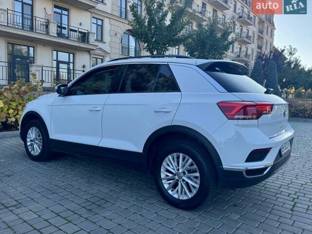 Фольксваген Ти-Рок 2019 в Одессе на Automoto.ua Белый Фольксваген Ти-Рок, объемом двигателя 1.5 л и пробегом 71 тыс. км за 19999 $, фото 26 на Automoto.ua