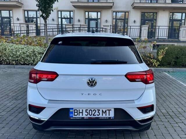 Фольксваген Ти-Рок 2019 в Одессе на Automoto.ua Белый Фольксваген Ти-Рок, объемом двигателя 1.5 л и пробегом 71 тыс. км за 19999 $, фото 20 на Automoto.ua
