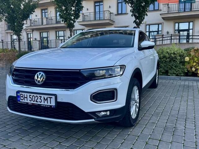 Фольксваген Ти-Рок 2019 в Одессе на Automoto.ua Белый Фольксваген Ти-Рок, объемом двигателя 1.5 л и пробегом 71 тыс. км за 19999 $, фото 3 на Automoto.ua