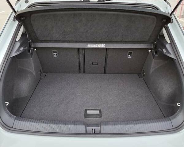 Фольксваген Ти-Рок 2020 в Киеве на Automoto.ua Белый Фольксваген Ти-Рок, объемом двигателя 1.5 л и пробегом 31 тыс. км за 25000 $, фото 14 на Automoto.ua