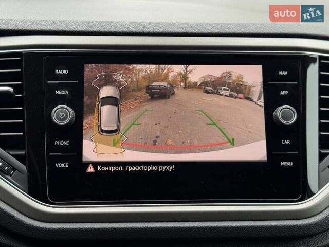 Білий Фольксваген Ті-Рок, об'ємом двигуна 1.5 л та пробігом 65 тис. км за 22999 $, фото 10 на Automoto.ua