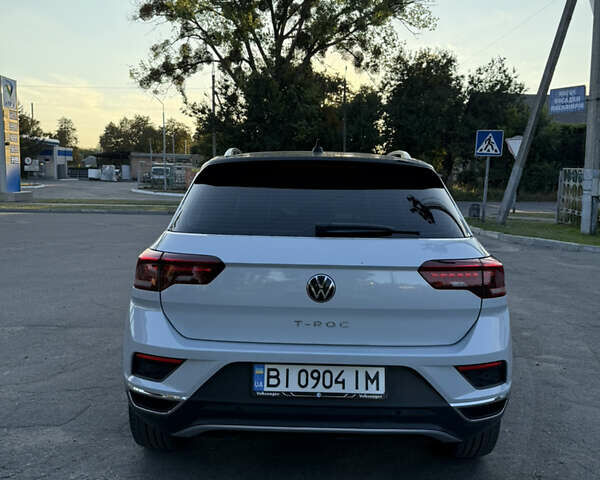 Фольксваген Ти-Рок 2021 в Лубнах на Automoto.ua Белый Фольксваген Ти-Рок, объемом двигателя 1.97 л и пробегом 43 тыс. км за 25500 $, фото 11 на Automoto.ua