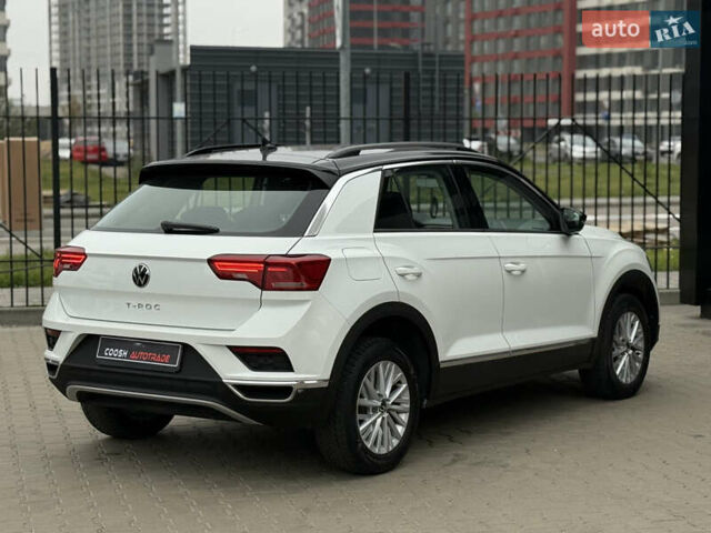 Белый Фольксваген Ти-Рок, объемом двигателя 1.5 л и пробегом 62 тыс. км за 19999 $, фото 6 на Automoto.ua