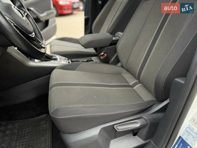 Белый Фольксваген Ти-Рок, объемом двигателя 1.5 л и пробегом 62 тыс. км за 19999 $, фото 11 на Automoto.ua