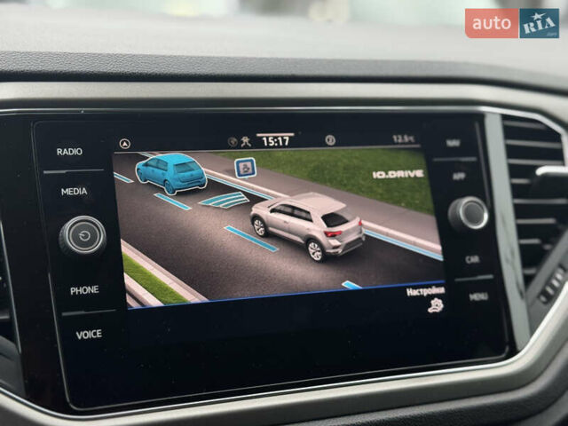 Белый Фольксваген Ти-Рок, объемом двигателя 1.5 л и пробегом 65 тыс. км за 23500 $, фото 9 на Automoto.ua