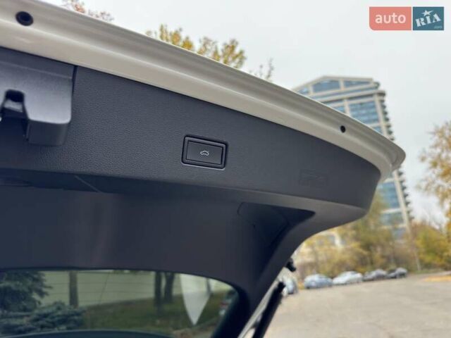 Білий Фольксваген Ті-Рок, об'ємом двигуна 1.5 л та пробігом 65 тис. км за 22999 $, фото 17 на Automoto.ua