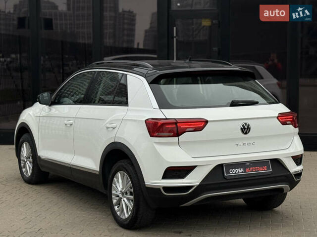 Белый Фольксваген Ти-Рок, объемом двигателя 1.5 л и пробегом 62 тыс. км за 19999 $, фото 7 на Automoto.ua