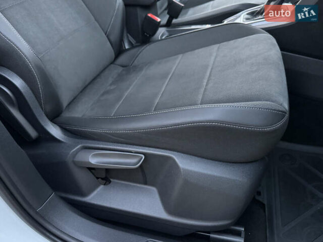 Білий Фольксваген Ті-Рок, об'ємом двигуна 1.5 л та пробігом 55 тис. км за 22799 $, фото 117 на Automoto.ua