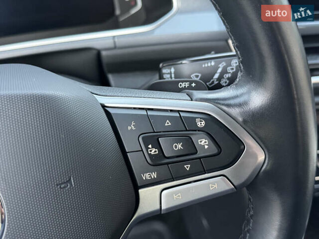 Білий Фольксваген Ті-Рок, об'ємом двигуна 1.5 л та пробігом 55 тис. км за 22799 $, фото 99 на Automoto.ua