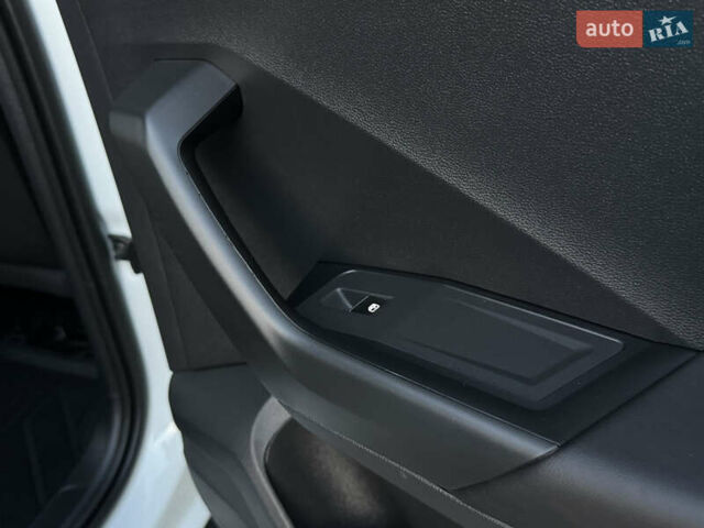 Білий Фольксваген Ті-Рок, об'ємом двигуна 1.5 л та пробігом 55 тис. км за 22799 $, фото 134 на Automoto.ua