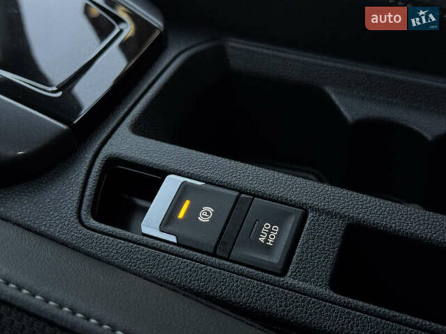 Білий Фольксваген Ті-Рок, об'ємом двигуна 1.5 л та пробігом 55 тис. км за 22799 $, фото 110 на Automoto.ua