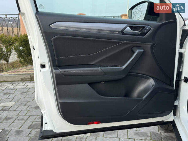 Білий Фольксваген Ті-Рок, об'ємом двигуна 1.5 л та пробігом 55 тис. км за 22799 $, фото 86 на Automoto.ua