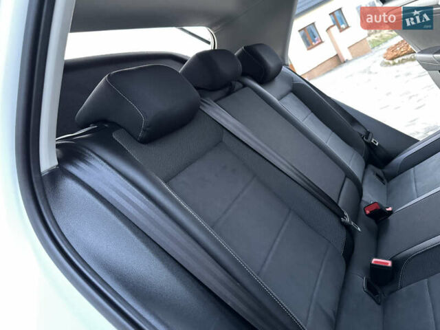 Білий Фольксваген Ті-Рок, об'ємом двигуна 1.5 л та пробігом 55 тис. км за 22799 $, фото 136 на Automoto.ua