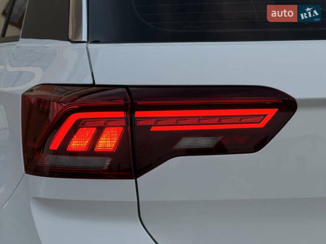 Білий Фольксваген Ті-Рок, об'ємом двигуна 1.5 л та пробігом 55 тис. км за 22799 $, фото 78 на Automoto.ua