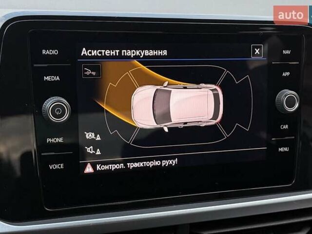 Білий Фольксваген Ті-Рок, об'ємом двигуна 1.4 л та пробігом 5 тис. км за 27800 $, фото 73 на Automoto.ua