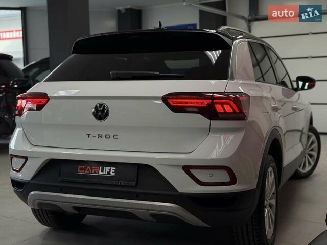 Фольксваген Ти-Рок 2024 в Тернополе на Automoto.ua Белый Фольксваген Ти-Рок, объемом двигателя 1.4 л и пробегом 5 тыс. км за 28300 $, фото 14 на Automoto.ua