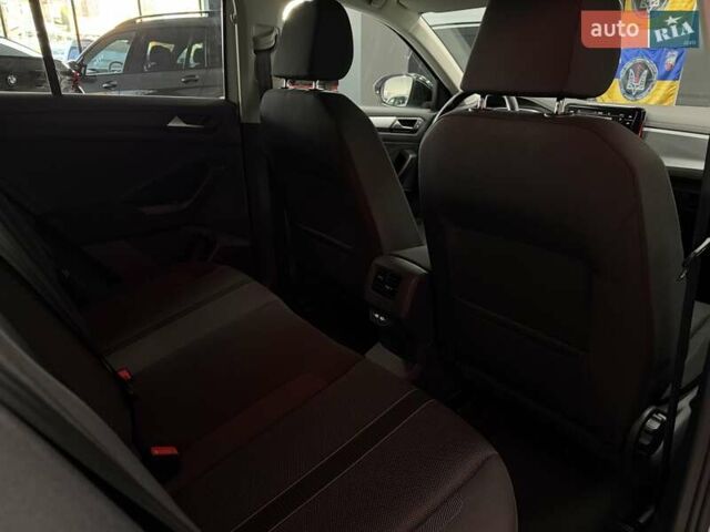 Фольксваген Ти-Рок 2024 в Тернополе на Automoto.ua Белый Фольксваген Ти-Рок, объемом двигателя 1.4 л и пробегом 5 тыс. км за 28300 $, фото 38 на Automoto.ua