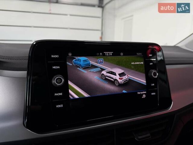 Фольксваген Ти-Рок 2024 в Тернополе на Automoto.ua Белый Фольксваген Ти-Рок, объемом двигателя 1.4 л и пробегом 5 тыс. км за 28300 $, фото 28 на Automoto.ua