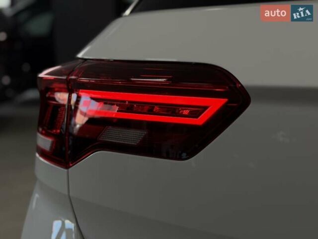 Фольксваген Ти-Рок 2024 в Тернополе на Automoto.ua Белый Фольксваген Ти-Рок, объемом двигателя 1.4 л и пробегом 5 тыс. км за 28300 $, фото 17 на Automoto.ua