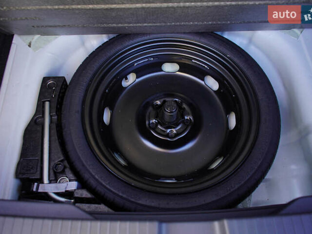 Білий Фольксваген Ті-Рок, об'ємом двигуна 1.4 л та пробігом 8 тис. км за 28687 $, фото 37 на Automoto.ua