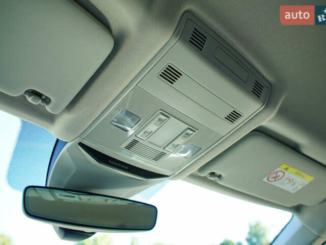 Білий Фольксваген Ті-Рок, об'ємом двигуна 1.4 л та пробігом 8 тис. км за 28687 $, фото 21 на Automoto.ua