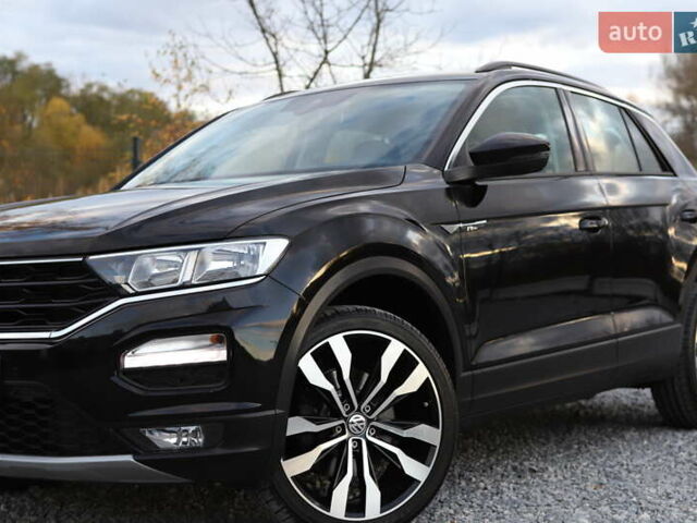 Черный Фольксваген Ти-Рок, объемом двигателя 1.97 л и пробегом 110 тыс. км за 24899 $, фото 33 на Automoto.ua