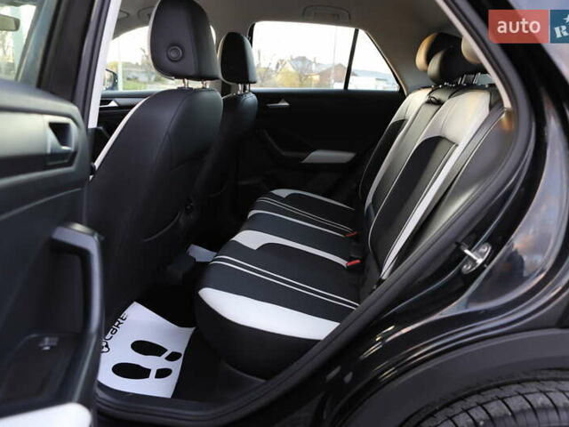 Черный Фольксваген Ти-Рок, объемом двигателя 1.97 л и пробегом 110 тыс. км за 24899 $, фото 73 на Automoto.ua