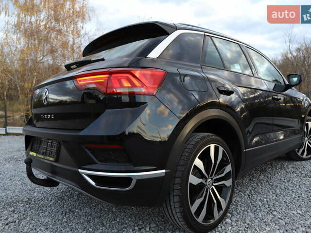Черный Фольксваген Ти-Рок, объемом двигателя 1.97 л и пробегом 110 тыс. км за 24899 $, фото 50 на Automoto.ua