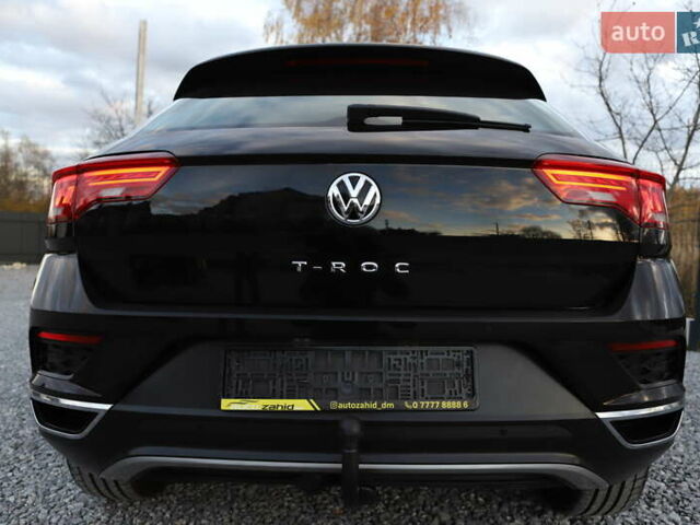 Черный Фольксваген Ти-Рок, объемом двигателя 1.97 л и пробегом 110 тыс. км за 24899 $, фото 45 на Automoto.ua