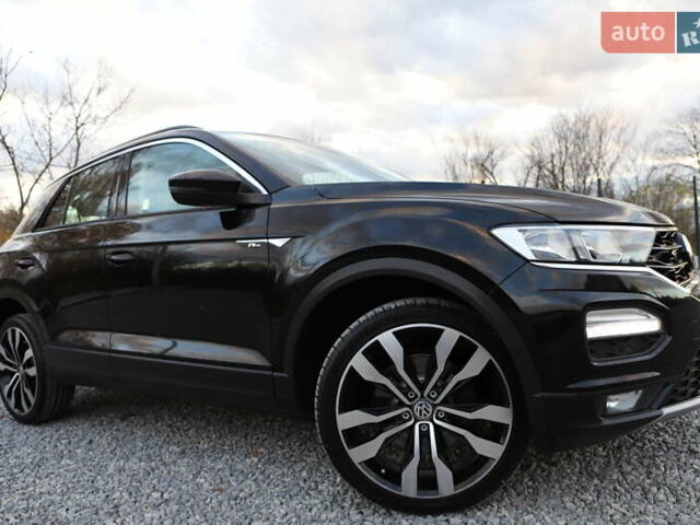 Черный Фольксваген Ти-Рок, объемом двигателя 1.97 л и пробегом 110 тыс. км за 24899 $, фото 19 на Automoto.ua