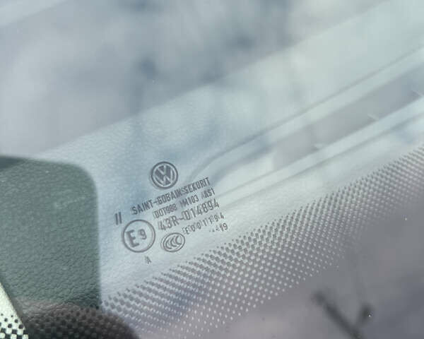 Чорний Фольксваген Ті-Рок, об'ємом двигуна 1.5 л та пробігом 70 тис. км за 20700 $, фото 8 на Automoto.ua