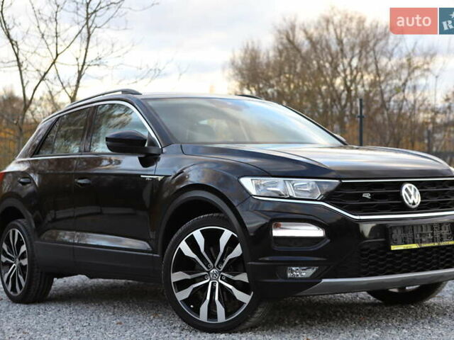 Черный Фольксваген Ти-Рок, объемом двигателя 1.97 л и пробегом 110 тыс. км за 24899 $, фото 1 на Automoto.ua