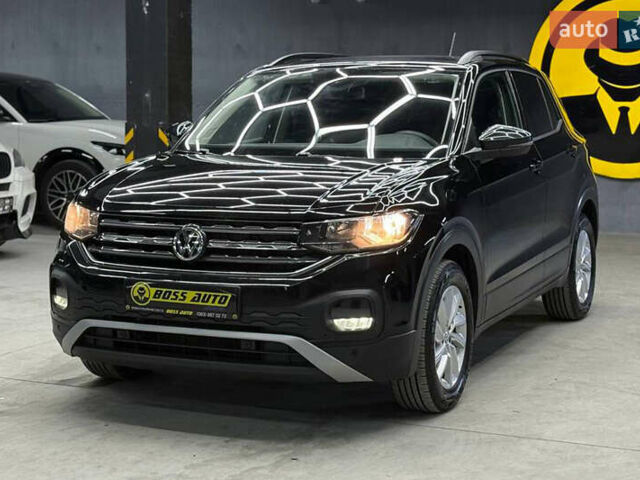 Фольксваген Ти-Рок 2020 в Черновцах на Automoto.ua Черный Фольксваген Ти-Рок, объемом двигателя 1.6 л и пробегом 200 тыс. км за 20700 $, фото 2 на Automoto.ua
