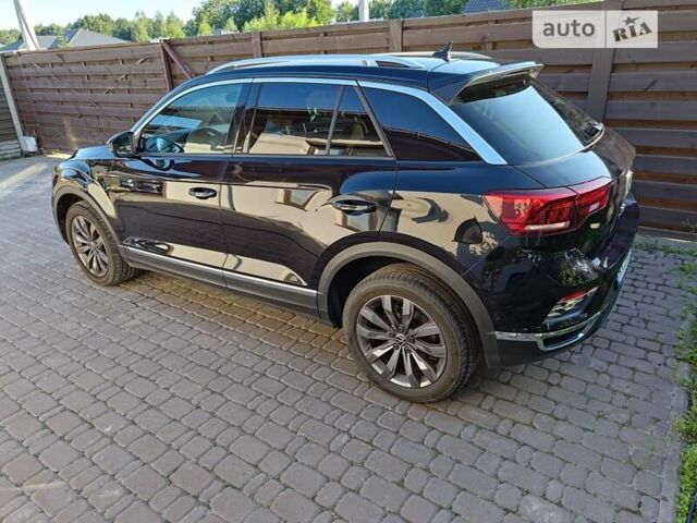 Черный Фольксваген Ти-Рок, объемом двигателя 1.5 л и пробегом 58 тыс. км за 26000 $, фото 2 на Automoto.ua