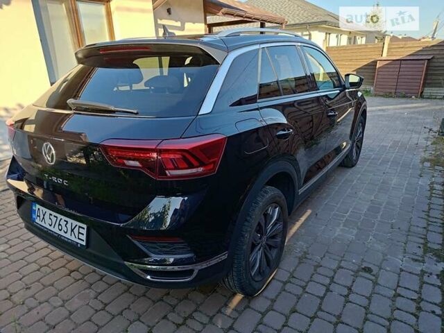 Черный Фольксваген Ти-Рок, объемом двигателя 1.5 л и пробегом 58 тыс. км за 26000 $, фото 4 на Automoto.ua