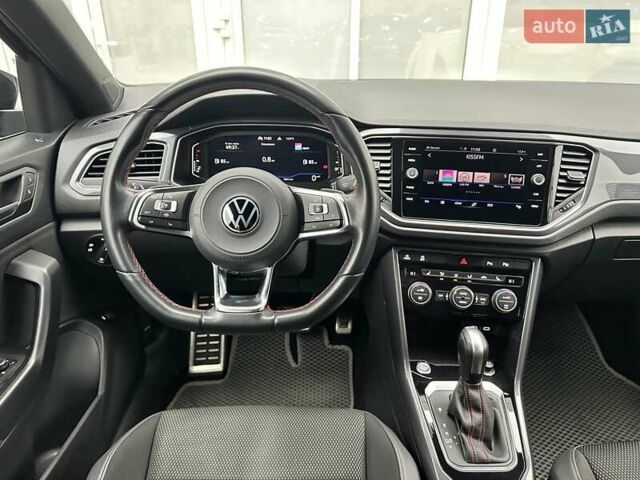 Чорний Фольксваген Ті-Рок, об'ємом двигуна 1.5 л та пробігом 98 тис. км за 23900 $, фото 12 на Automoto.ua