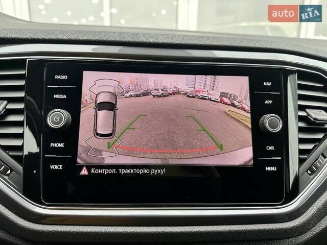 Чорний Фольксваген Ті-Рок, об'ємом двигуна 1.5 л та пробігом 98 тис. км за 23900 $, фото 21 на Automoto.ua