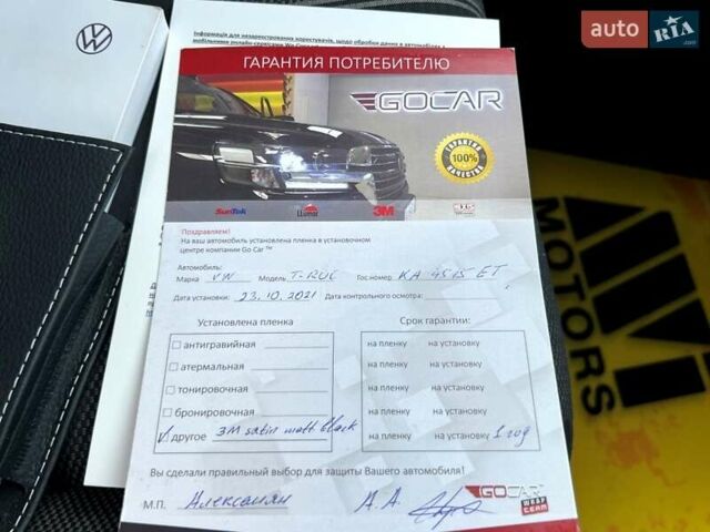 Черный Фольксваген Ти-Рок, объемом двигателя 1.5 л и пробегом 36 тыс. км за 24900 $, фото 72 на Automoto.ua
