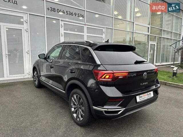 Чорний Фольксваген Ті-Рок, об'ємом двигуна 1.5 л та пробігом 98 тис. км за 23900 $, фото 4 на Automoto.ua