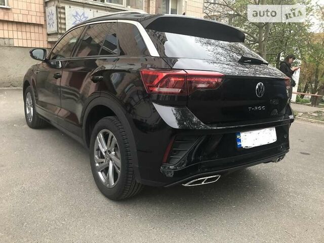 Черный Фольксваген Ти-Рок, объемом двигателя 0 л и пробегом 20 тыс. км за 29000 $, фото 3 на Automoto.ua