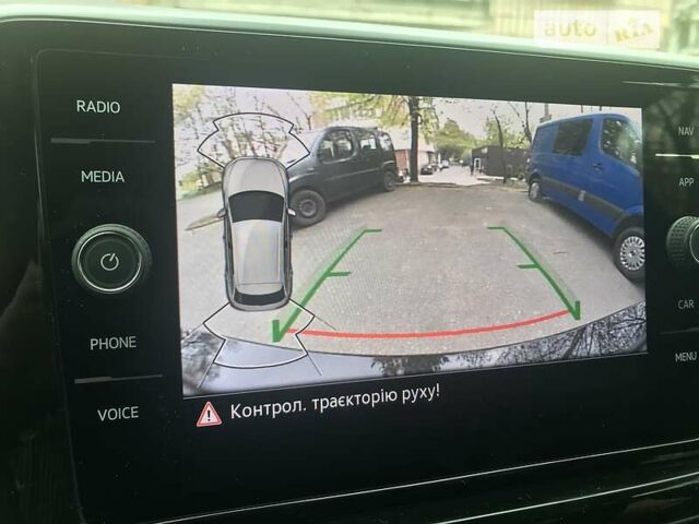 Черный Фольксваген Ти-Рок, объемом двигателя 0 л и пробегом 20 тыс. км за 29000 $, фото 12 на Automoto.ua