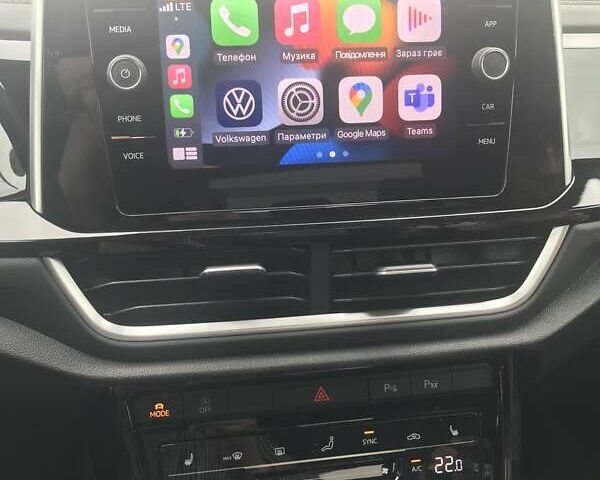 Черный Фольксваген Ти-Рок, объемом двигателя 0 л и пробегом 20 тыс. км за 29000 $, фото 14 на Automoto.ua