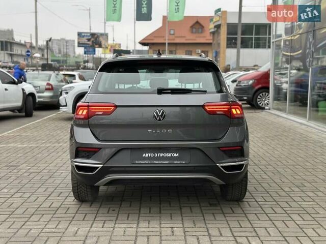 Фольксваген Ти-Рок, объемом двигателя 1.5 л и пробегом 89 тыс. км за 23200 $, фото 4 на Automoto.ua