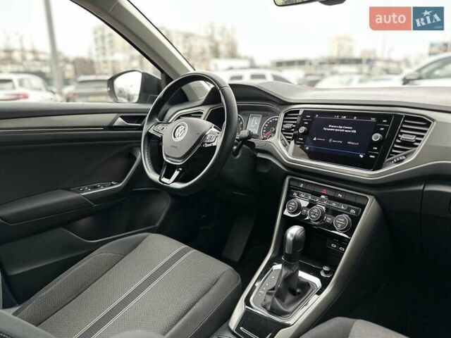 Фольксваген Ти-Рок, объемом двигателя 1.5 л и пробегом 89 тыс. км за 23200 $, фото 16 на Automoto.ua