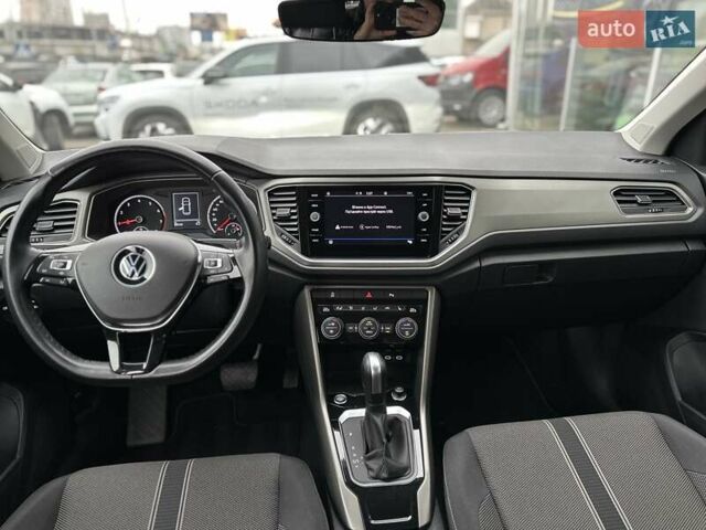Фольксваген Ти-Рок, объемом двигателя 1.5 л и пробегом 89 тыс. км за 23200 $, фото 15 на Automoto.ua