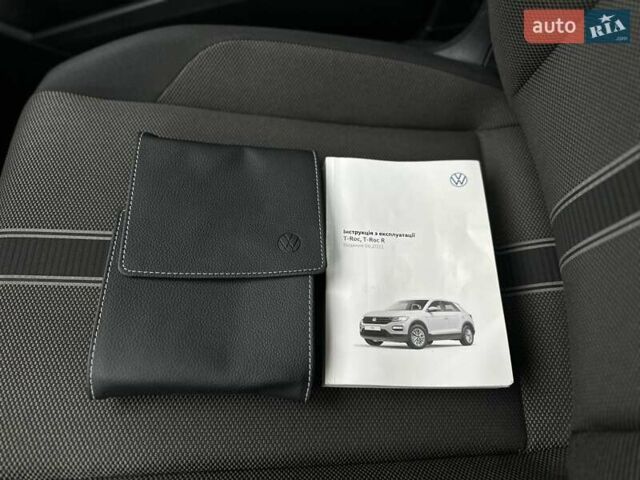 Фольксваген Ти-Рок, объемом двигателя 1.5 л и пробегом 89 тыс. км за 23200 $, фото 33 на Automoto.ua